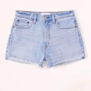 Abercrombie High Rise Mom Short NWOT